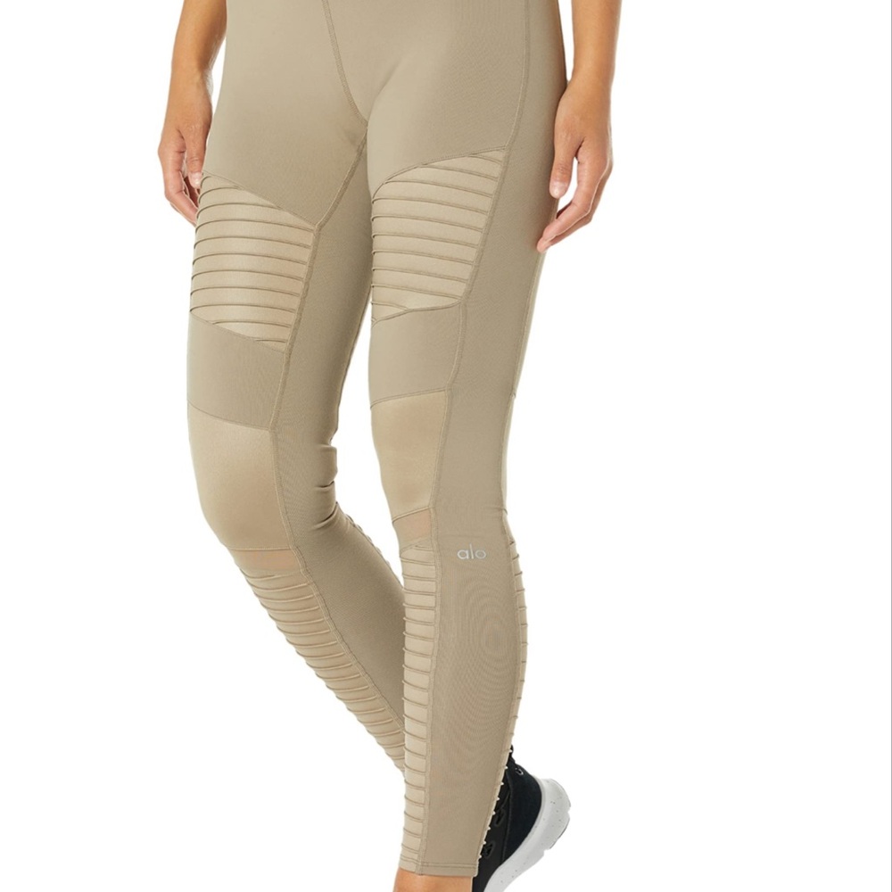 Alo Yoga Beige Moto Leggings